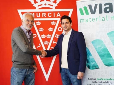 Vialta y Real Murcia: Una Alianza Renovada en el Mundo del Fútbol y la Salud